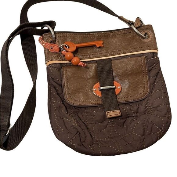 Vintage Fossil Quilted Crossbody - Picture 1 of 6